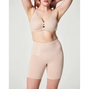 Spanx Mid Thigh Shaping Short Soft Nude Size Medium SS615